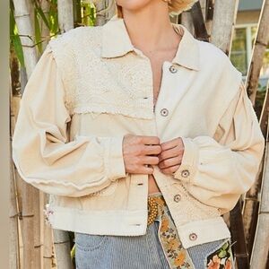 POL Cream Lace Crochet Oversized Jacket Size Medium